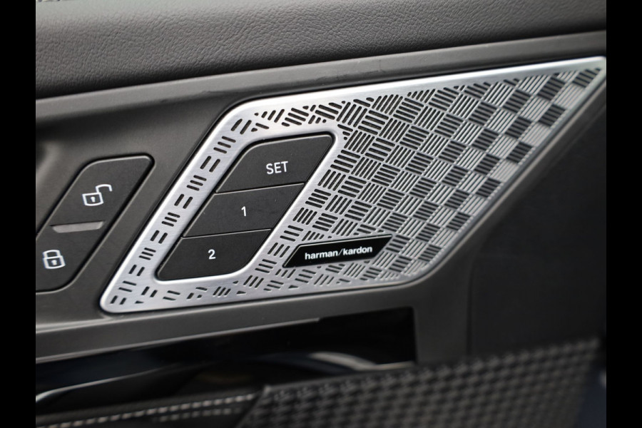 BMW X1 sDrive18i | M-Sport | Pano | Memory | 360 Camera | Head Up | Keyless | Harman/ Kardon | Prijs Rijklaar !!