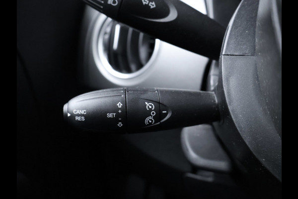 Fiat 500 1.0 Hybrid Sport (SCHUIFDAK,APPLECARPLAY,NAVI,PDC,DIGITAL COCKPIT,CLIMATE,CRUISE,LED,SPORTSTOELEN,LM VELGEN,NETTE STAAT)