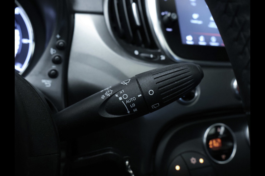 Fiat 500 1.0 Hybrid Sport (SCHUIFDAK,APPLECARPLAY,NAVI,PDC,DIGITAL COCKPIT,CLIMATE,CRUISE,LED,SPORTSTOELEN,LM VELGEN,NETTE STAAT)