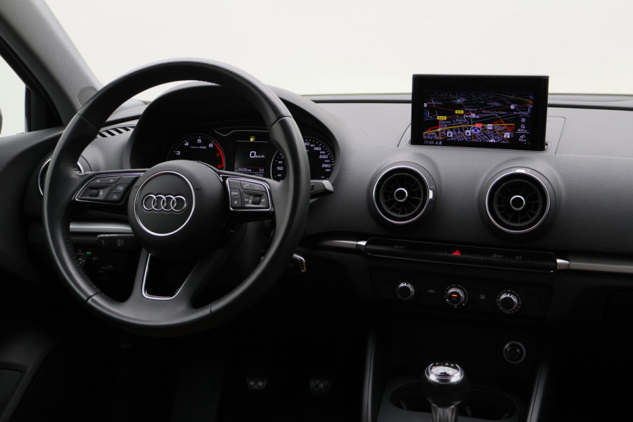 Audi A3 Limousine 30 TFSI Pro Line Leer, Airco, Bi-Xenon, Cruise, Navigatie, Bluetooth, PDC, 18''