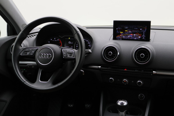 Audi A3 Limousine 30 TFSI Pro Line Leer, Airco, Bi-Xenon, Cruise, Navigatie, Bluetooth, PDC, 18''