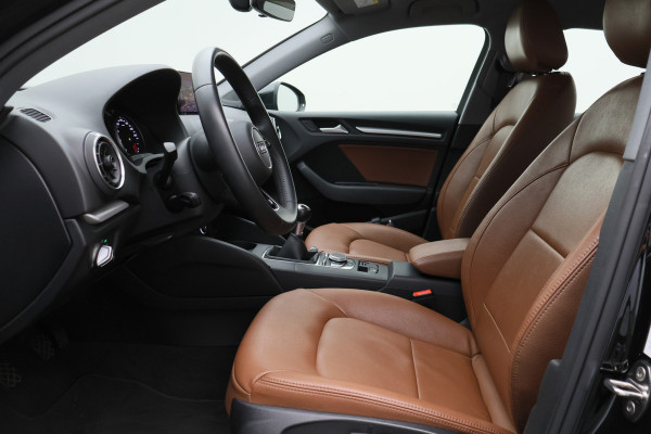 Audi A3 Limousine 30 TFSI Pro Line Leer, Airco, Bi-Xenon, Cruise, Navigatie, Bluetooth, PDC, 18''