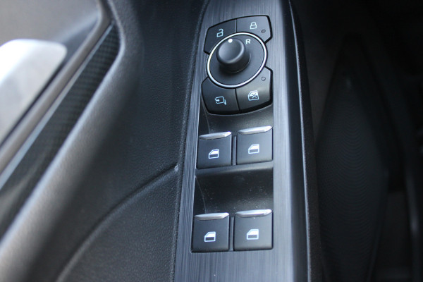 Ford Kuga 2.5 PHEV ST-Line X | Elek. Trekhaak | Adaptieve cruise | Head up | BLIS