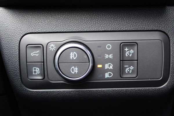 Ford Kuga 2.5 PHEV ST-Line X | Elek. Trekhaak | Adaptieve cruise | Head up | BLIS