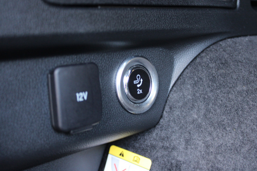 Ford Kuga 2.5 PHEV ST-Line X | Elek. Trekhaak | Adaptieve cruise | Head up | BLIS