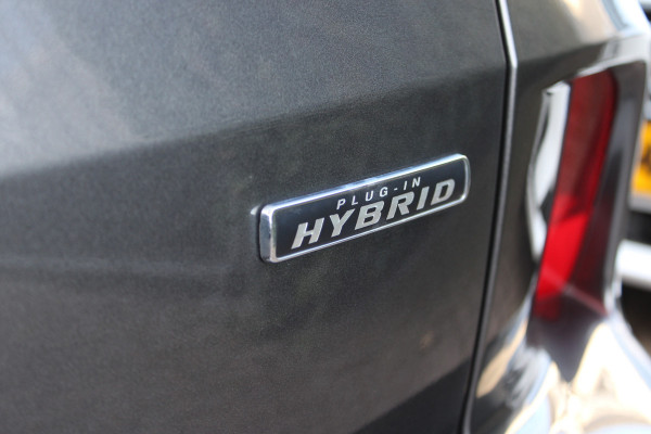 Ford Kuga 2.5 PHEV ST-Line X | Elek. Trekhaak | Adaptieve cruise | Head up | BLIS