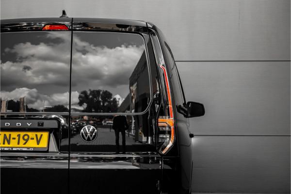 Volkswagen Caddy Cargo Maxi 2.0 TDI 1st Edition LED ACC Trekhaak