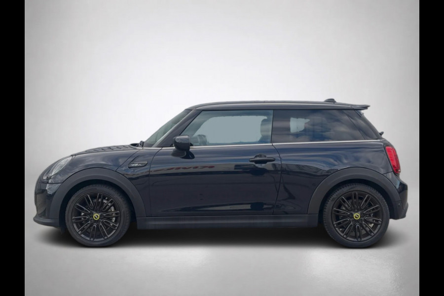 MINI Electric Camden Edition 33 kWh (NL-auto, 1e Eig, Dealer OndH, Carplay, StoelV, PDC, Navi, Climate Con, Cruise Con, Etc)