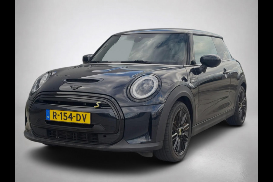 MINI Electric Camden Edition 33 kWh (NL-auto, 1e Eig, Dealer OndH, Carplay, StoelV, PDC, Navi, Climate Con, Cruise Con, Etc)