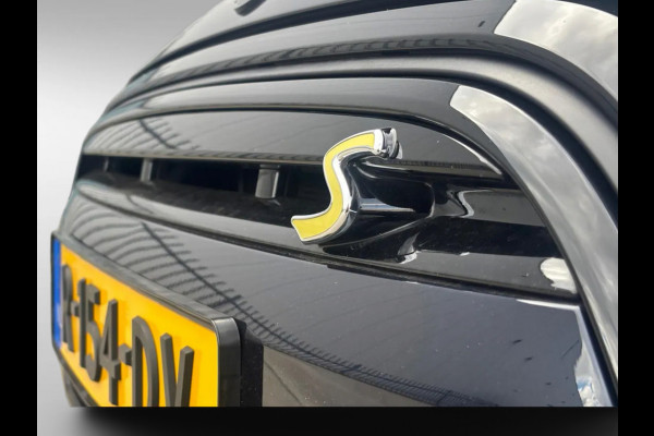 MINI Electric Camden Edition 33 kWh (NL-auto, 1e Eig, Dealer OndH, Carplay, StoelV, PDC, Navi, Climate Con, Cruise Con, Etc)