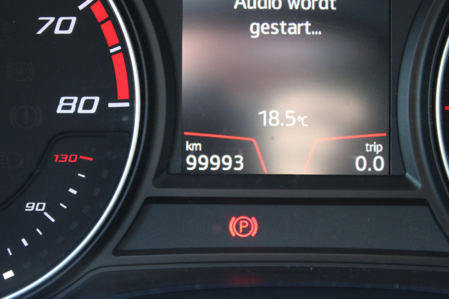 Seat Leon ST 1.2 TSI Style Business NAVI FULL LED CAMERA TREKHAAK 99000KM!!!