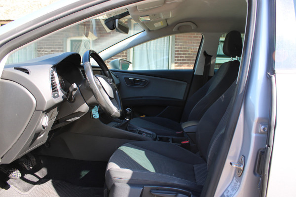 Seat Leon ST 1.2 TSI Style Business NAVI FULL LED CAMERA TREKHAAK 99000KM!!!