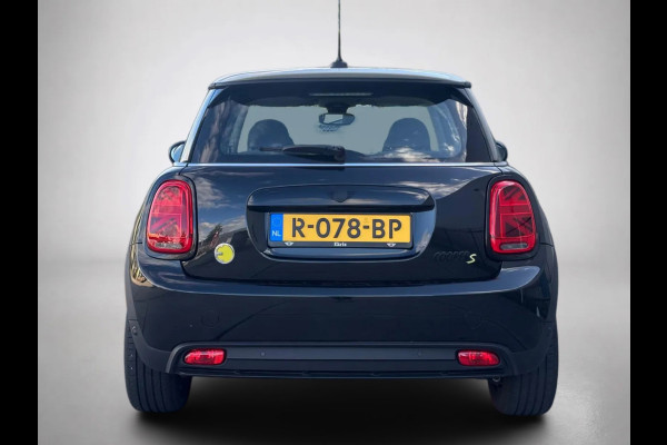 MINI Electric MINI Yours 33 kWh (NL-auto, 1e Eig, BTW, Carplay, Climate Con, Navi, Parkeersensor, Etc)
