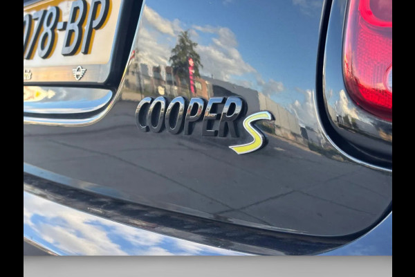 MINI Electric MINI Yours 33 kWh (NL-auto, 1e Eig, BTW, Carplay, Climate Con, Navi, Parkeersensor, Etc)