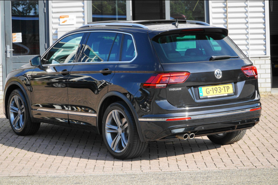 Volkswagen Tiguan 1.5 TSI 1STE EIGENAAR R-LINE PANO