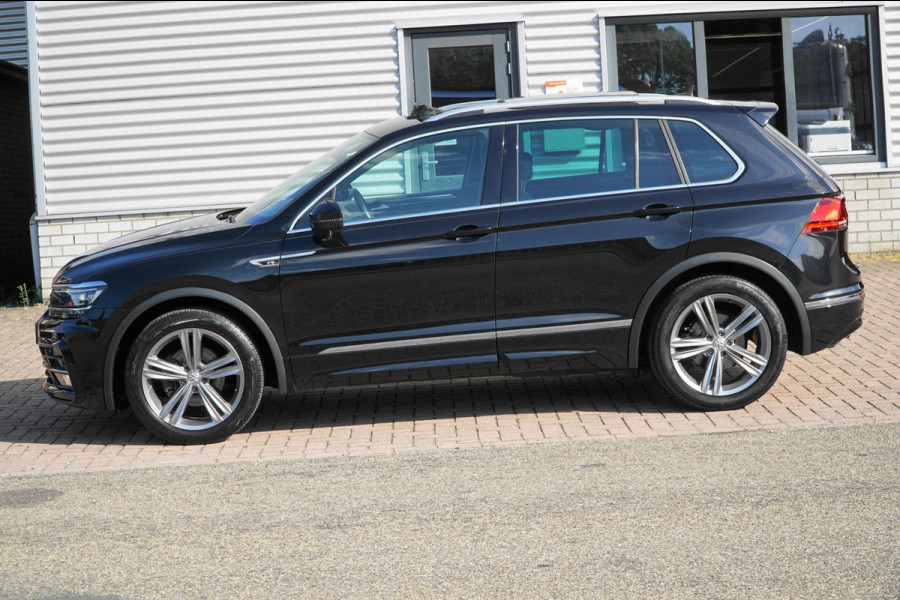 Volkswagen Tiguan 1.5 TSI 1STE EIGENAAR R-LINE PANO