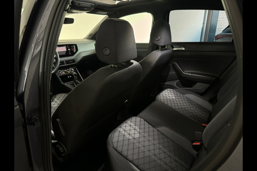 Volkswagen Polo 1.0 TSI R-Line Pano|Stoelverwarming|Lane Assist|Alcantara|IQ