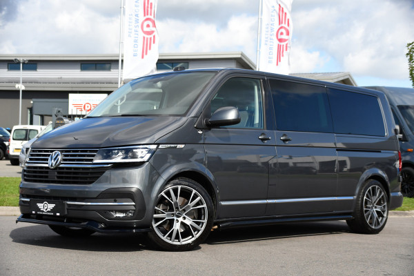 Volkswagen Transporter 2.0 TDI L2H1 32 DC Caravelle Virtual, Adaptieve Cruise, Carplay, LED, Leder, 2 x Electrische deur, Automaat, Clima, Stoelverwarming, Uniek! Bulli / Highline