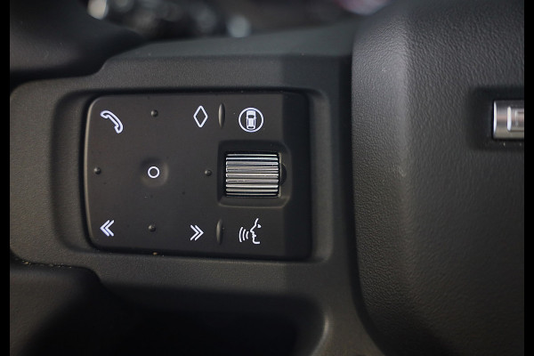 Land Rover Defender 110 2.0 P300e 110 X-Dynamic SE / FACELIFT / Head Up / Memory / Elek Stoelen / Acc / 360 Camera / Open Pano