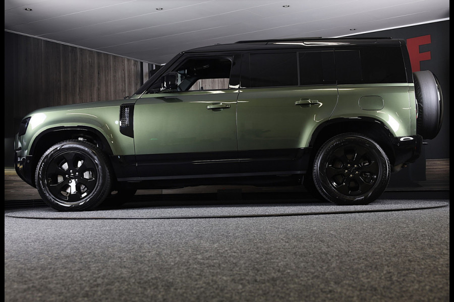 Land Rover Defender 110 2.0 P300e 110 X-Dynamic SE / FACELIFT / Head Up / Memory / Elek Stoelen / Acc / 360 Camera / Open Pano