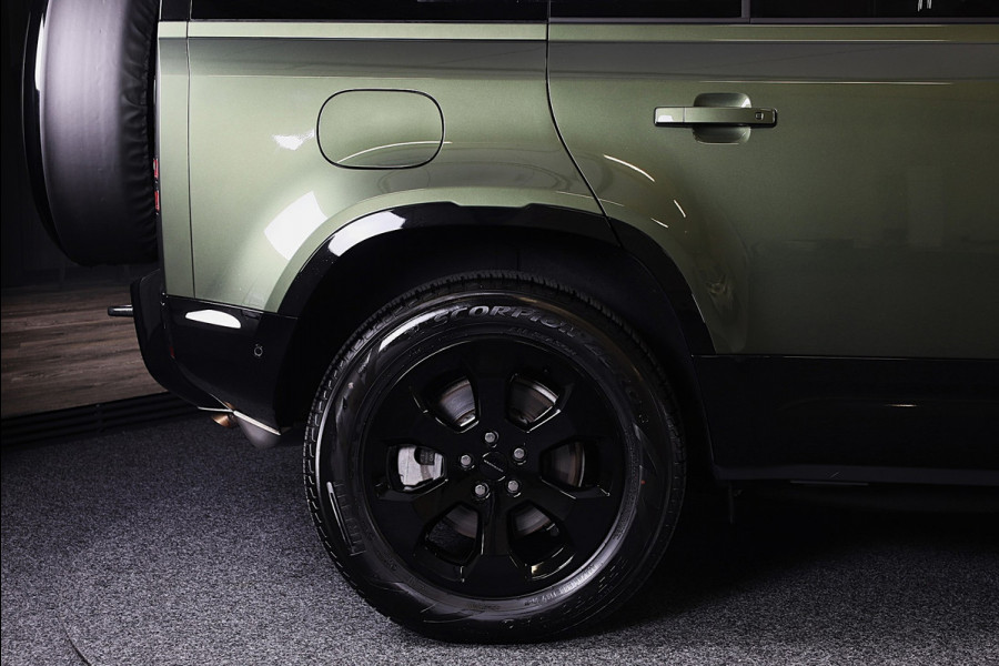 Land Rover Defender 110 2.0 P300e 110 X-Dynamic SE / FACELIFT / Head Up / Memory / Elek Stoelen / Acc / 360 Camera / Open Pano