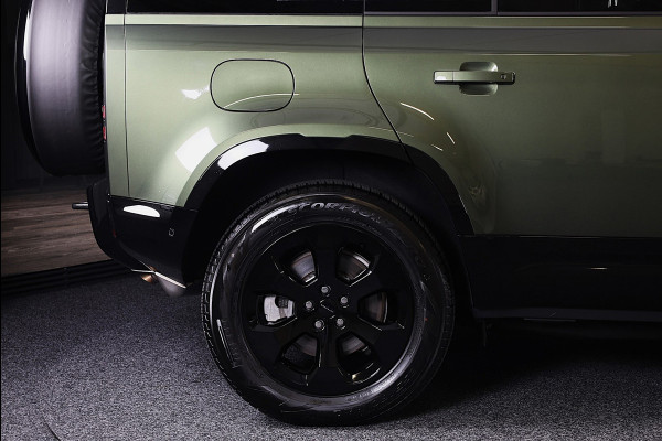 Land Rover Defender 110 2.0 P300e 110 X-Dynamic SE / FACELIFT / Head Up / Memory / Elek Stoelen / Acc / 360 Camera / Open Pano