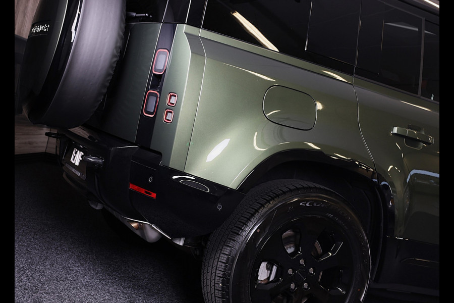 Land Rover Defender 110 2.0 P300e 110 X-Dynamic SE / FACELIFT / Head Up / Memory / Elek Stoelen / Acc / 360 Camera / Open Pano