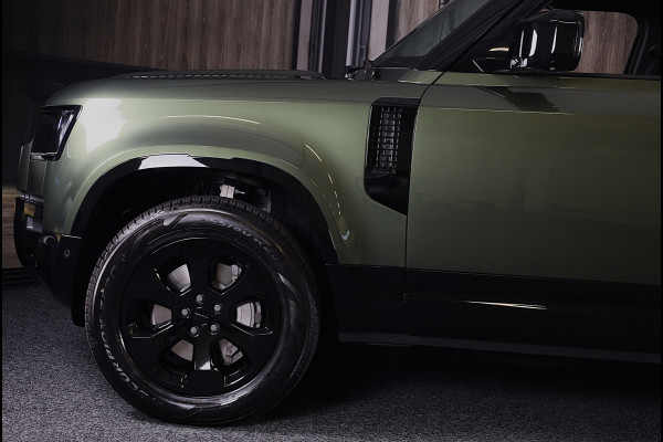 Land Rover Defender 110 2.0 P300e 110 X-Dynamic SE / FACELIFT / Head Up / Memory / Elek Stoelen / Acc / 360 Camera / Open Pano