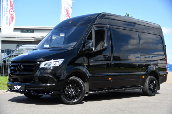 Mercedes-Benz Sprinter 317 1.9 CDI L2H2 RWD Black Edition Camera, Cruise, Carplay, LED, Automaat, Mbux, 170pk, Trekhaak, Uniek!