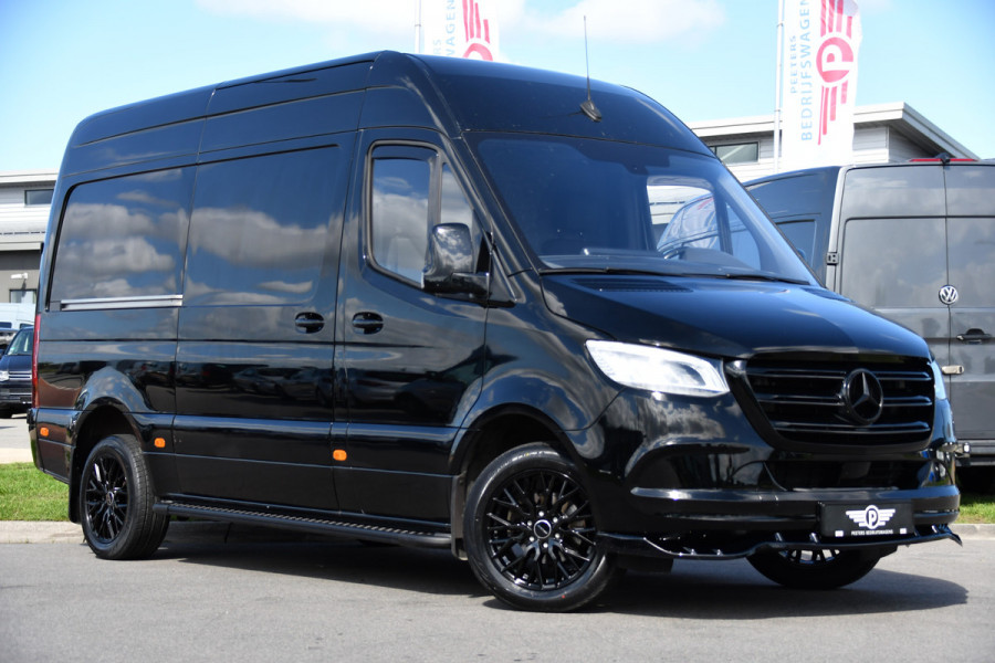 Mercedes-Benz Sprinter 317 1.9 CDI L2H2 RWD Black Edition Camera, Cruise, Carplay, LED, Automaat, Mbux, 170pk, Trekhaak, Uniek!