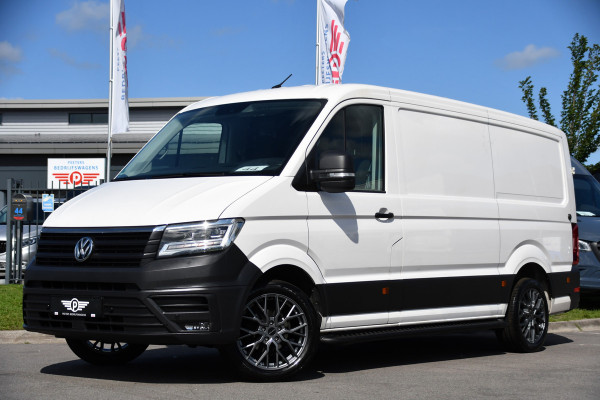 Volkswagen Crafter 35 2.0 TDI L3H2 PB Edition Camera, Cruise, Carplay, LED, Stoelverwarming, Clima, Multimedia, 177pk, Automaat, Uniek!