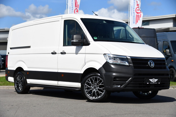 Volkswagen Crafter 35 2.0 TDI L3H2 PB Edition Camera, Cruise, Carplay, LED, Stoelverwarming, Clima, Multimedia, 177pk, Automaat, Uniek!
