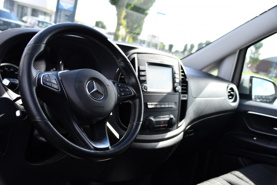 Mercedes-Benz Vito 114 CDI L2 PB Edition Camera, Cruise, Carplay, Multimedia, Automaat, Trekhaak, 136pk, Sensoren, Uniek!