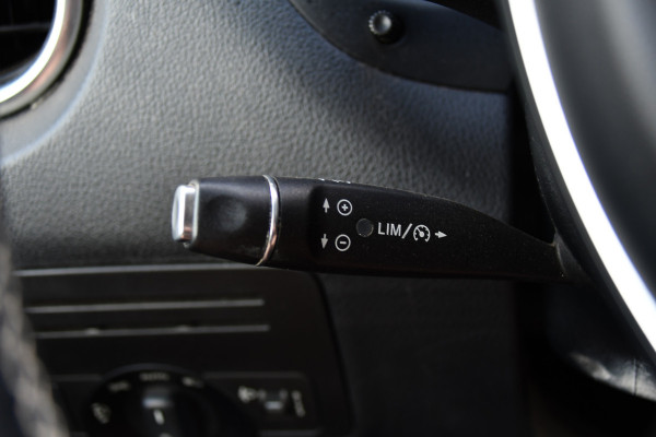 Mercedes-Benz Vito 114 CDI L2 PB Edition Camera, Cruise, Carplay, Multimedia, Automaat, Trekhaak, 136pk, Sensoren, Uniek!