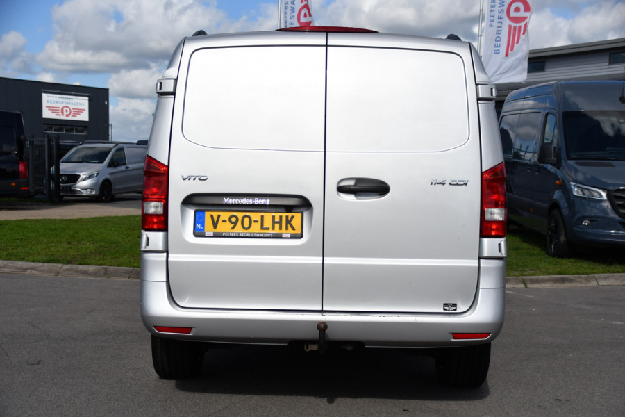 Mercedes-Benz Vito 114 CDI L2 PB Edition Camera, Cruise, Carplay, Multimedia, Automaat, Trekhaak, 136pk, Sensoren, Uniek!