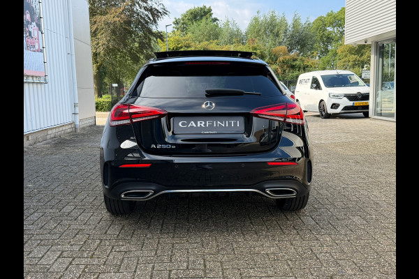 Mercedes-Benz A-Klasse 250 e Business Solution AMG | Navi |Panoramadak | Sfeerverlichting Cruise | Clima | Camera | Leder | 18".