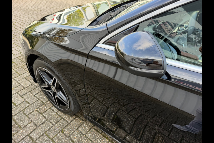 Mercedes-Benz A-Klasse 250 e Business Solution AMG | Navi |Panoramadak | Sfeerverlichting Cruise | Clima | Camera | Leder | 18".