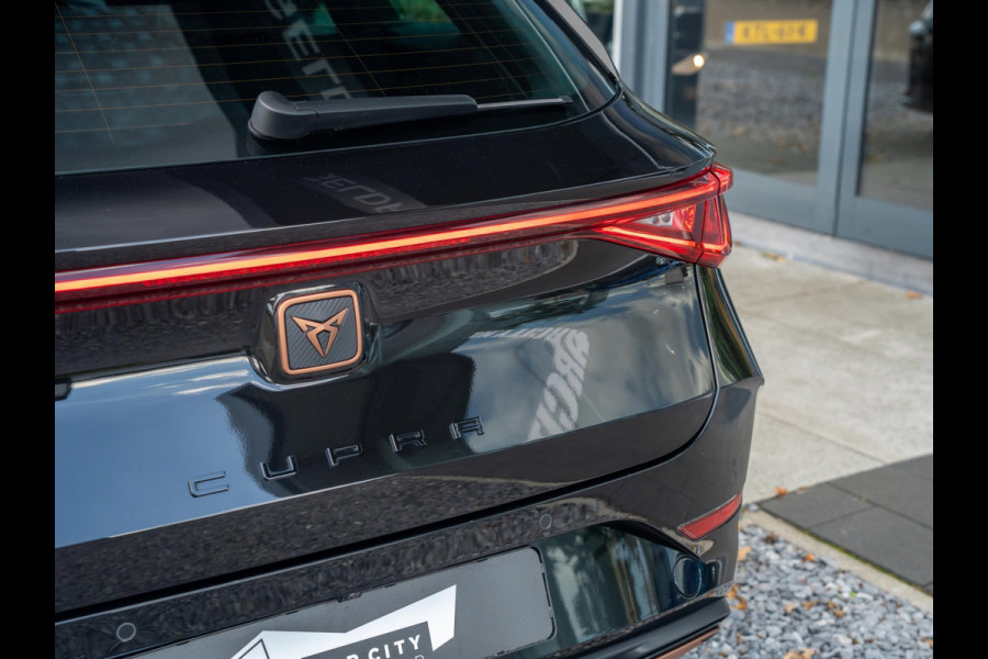 CUPRA Leon Sportstourer 1.4 TSI eHybrid 204pk PHEV Business | Adaptive Cruise | Full Link | Camera