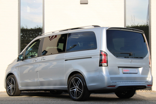 Mercedes-Benz V-Klasse 300d / AMG / DC / 4-Matic / Luchtvering / Pano / Elec Stoel / Burmester / Vol Opties / NIEUWSTAAT.