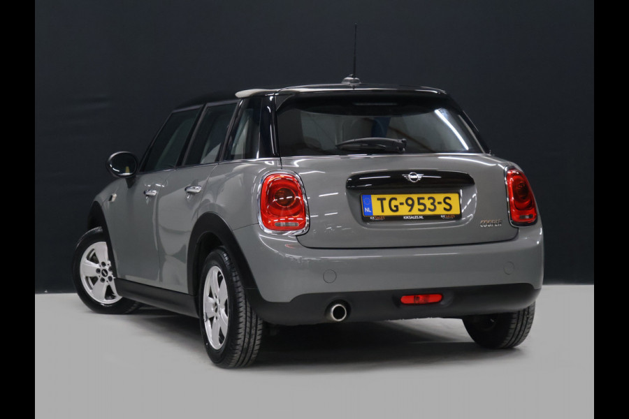 MINI 5-deurs 1.5 Cooper [APPLE CARPLAY, ANDROID, CRUISE CONTROL, LEDEREN STUUR, AIRCO, MULTIFUNCTIONEEL STUUR, NAVIGATIE, NIEUWSTAAT]