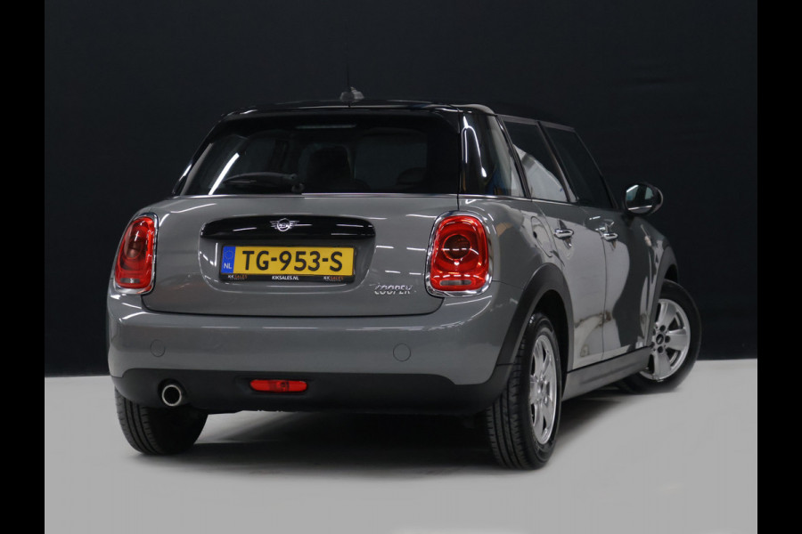 MINI 5-deurs 1.5 Cooper [APPLE CARPLAY, ANDROID, CRUISE CONTROL, LEDEREN STUUR, AIRCO, MULTIFUNCTIONEEL STUUR, NAVIGATIE, NIEUWSTAAT]