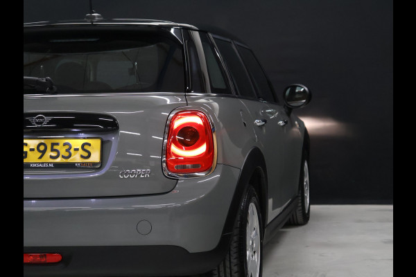 MINI 5-deurs 1.5 Cooper [APPLE CARPLAY, ANDROID, CRUISE CONTROL, LEDEREN STUUR, AIRCO, MULTIFUNCTIONEEL STUUR, NAVIGATIE, NIEUWSTAAT]