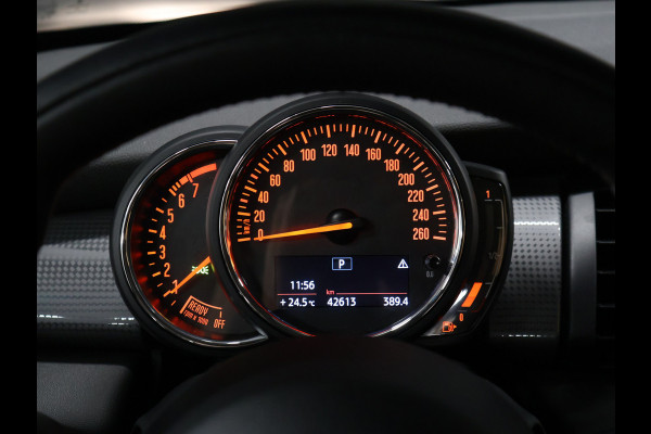MINI 5-deurs 1.5 Cooper [APPLE CARPLAY, ANDROID, CRUISE CONTROL, LEDEREN STUUR, AIRCO, MULTIFUNCTIONEEL STUUR, NAVIGATIE, NIEUWSTAAT]
