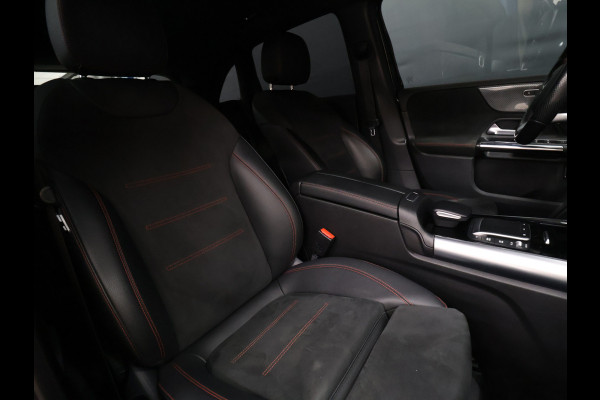 Mercedes-Benz B-Klasse 250 e AMG Sport Limited [APPLE CARPLAY, ANDROID, STOELVERWARMING, CRUISE CONTROL, CAMERA, DIGITAL DASHBOARD, NAVIGATIE, CLIMATE CONTROL, NIEUWSTAAT]