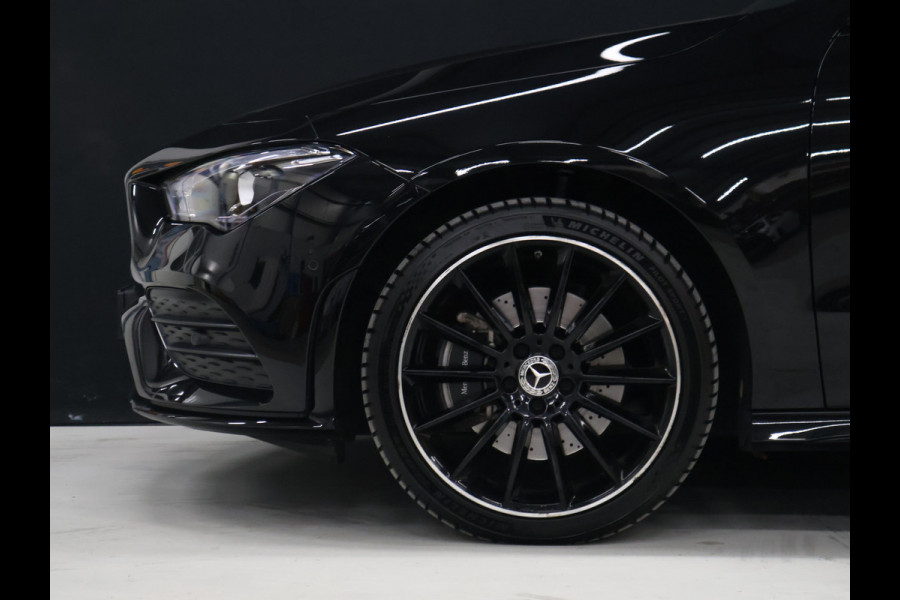 Mercedes-Benz CLA-Klasse 250 e AMG Line [APPLE CARPLAY, ANDROID, TREKHAAK, STOELVERWARMING, CRUISE CONTROL, PDC V+A, ACHTERUITRIJ CAMERA, AMG STYLING, NAVIGATIE, CLIMATE CONTROL, NIEUWSTAAT]