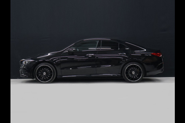 Mercedes-Benz CLA-Klasse 250 e AMG Line [APPLE CARPLAY, ANDROID, TREKHAAK, STOELVERWARMING, CRUISE CONTROL, PDC V+A, ACHTERUITRIJ CAMERA, AMG STYLING, NAVIGATIE, CLIMATE CONTROL, NIEUWSTAAT]