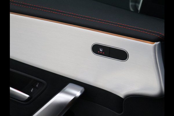 Mercedes-Benz CLA-Klasse 250 e AMG Line [APPLE CARPLAY, ANDROID, TREKHAAK, STOELVERWARMING, CRUISE CONTROL, PDC V+A, ACHTERUITRIJ CAMERA, AMG STYLING, NAVIGATIE, CLIMATE CONTROL, NIEUWSTAAT]