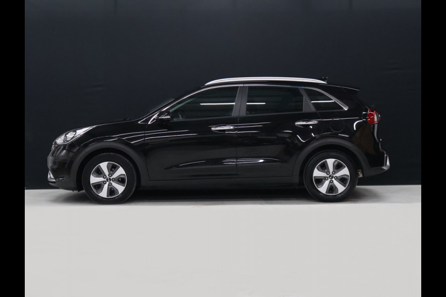 Kia Niro 1.6 GDi Hybrid DynamicLine [APPLECARPLAY, ANDROID, ACHTERUITRIJCAMERA, CRUISECONTROL, CLIMATE CONTROL, HALFLEDER, NAVIGATIE, LANE ASSIST, BLUETOOTH, NIEUWSTAAT]