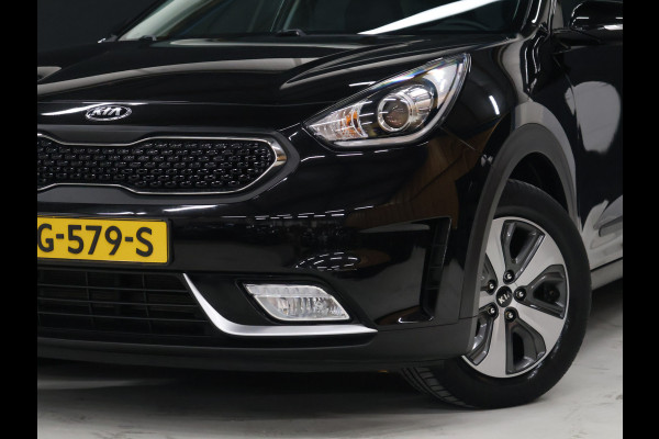Kia Niro 1.6 GDi Hybrid DynamicLine [APPLECARPLAY, ANDROID, ACHTERUITRIJCAMERA, CRUISECONTROL, CLIMATE CONTROL, HALFLEDER, NAVIGATIE, LANE ASSIST, BLUETOOTH, NIEUWSTAAT]