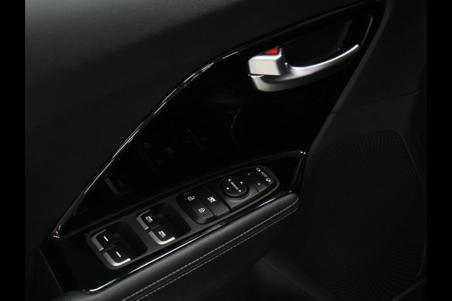Kia Niro 1.6 GDi Hybrid DynamicLine [APPLECARPLAY, ANDROID, ACHTERUITRIJCAMERA, CRUISECONTROL, CLIMATE CONTROL, HALFLEDER, NAVIGATIE, LANE ASSIST, BLUETOOTH, NIEUWSTAAT]